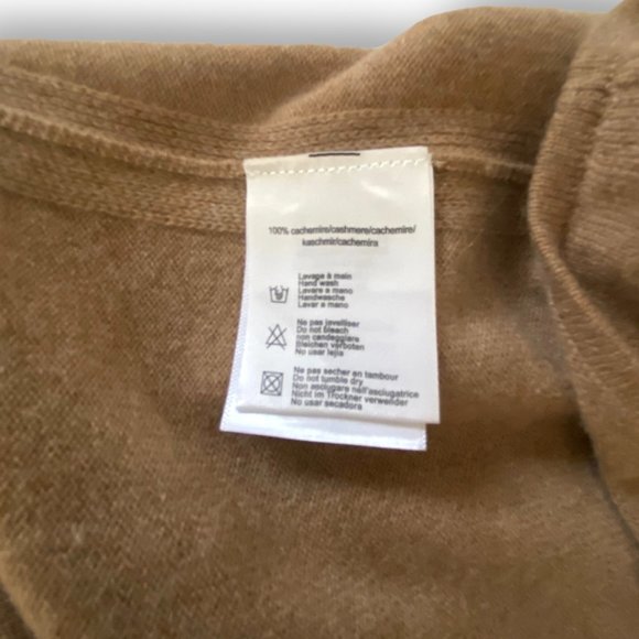 100% Cashmere Poncho Sweater, Camel, Not Shy, Lightweight Sz S/M, NWOT - Picture 4 of 5